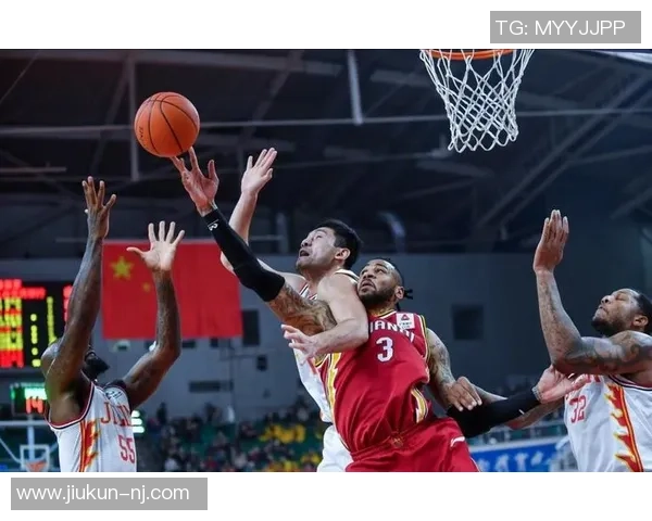 西安羽毛球队在挑战赛中以62分稳居积分榜首位展现强劲实力 西安羽毛球队在挑战赛中以62分稳居积分榜首位展现强劲实力