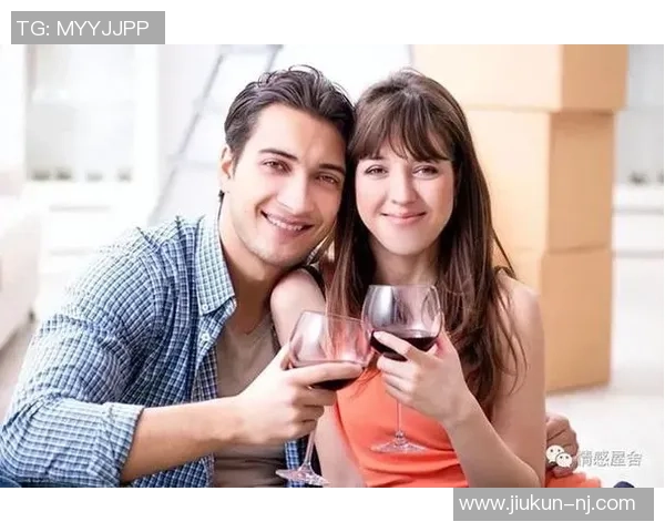 世界足球明星妻子的生活与魅力揭秘：她们背后的故事与风采