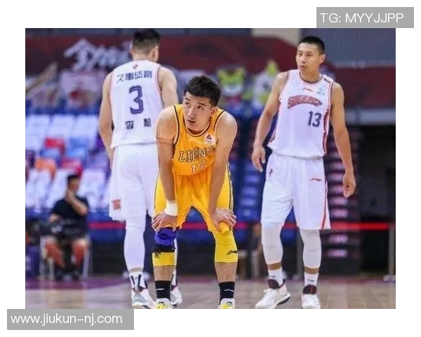 深圳排球队在大师赛积分榜中以81分稳居第一名展现强劲实力 深圳排球队在大师赛积分榜中以81分稳居第一名展现强劲实力